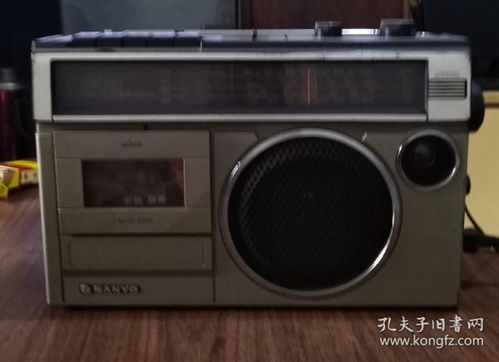 時(shí)光回響 淺談?dòng)跋癯獧C(jī)、通訊音像與收藏雜項(xiàng)的魅力